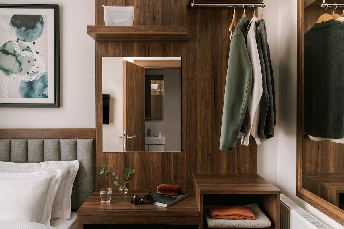 1 bedroom, individually furnished, free WiFi