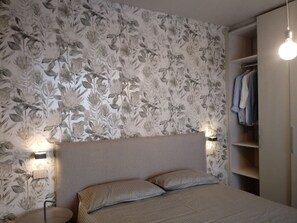 3 soverom, strykejern/-brett, wi-fi og sengetøy