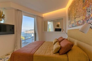 12 dormitorios, tabla de planchar con plancha, wifi y ropa de cama