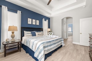 4 quartos, ferros/tábuas de passar roupa, Wi-Fi, roupa de cama