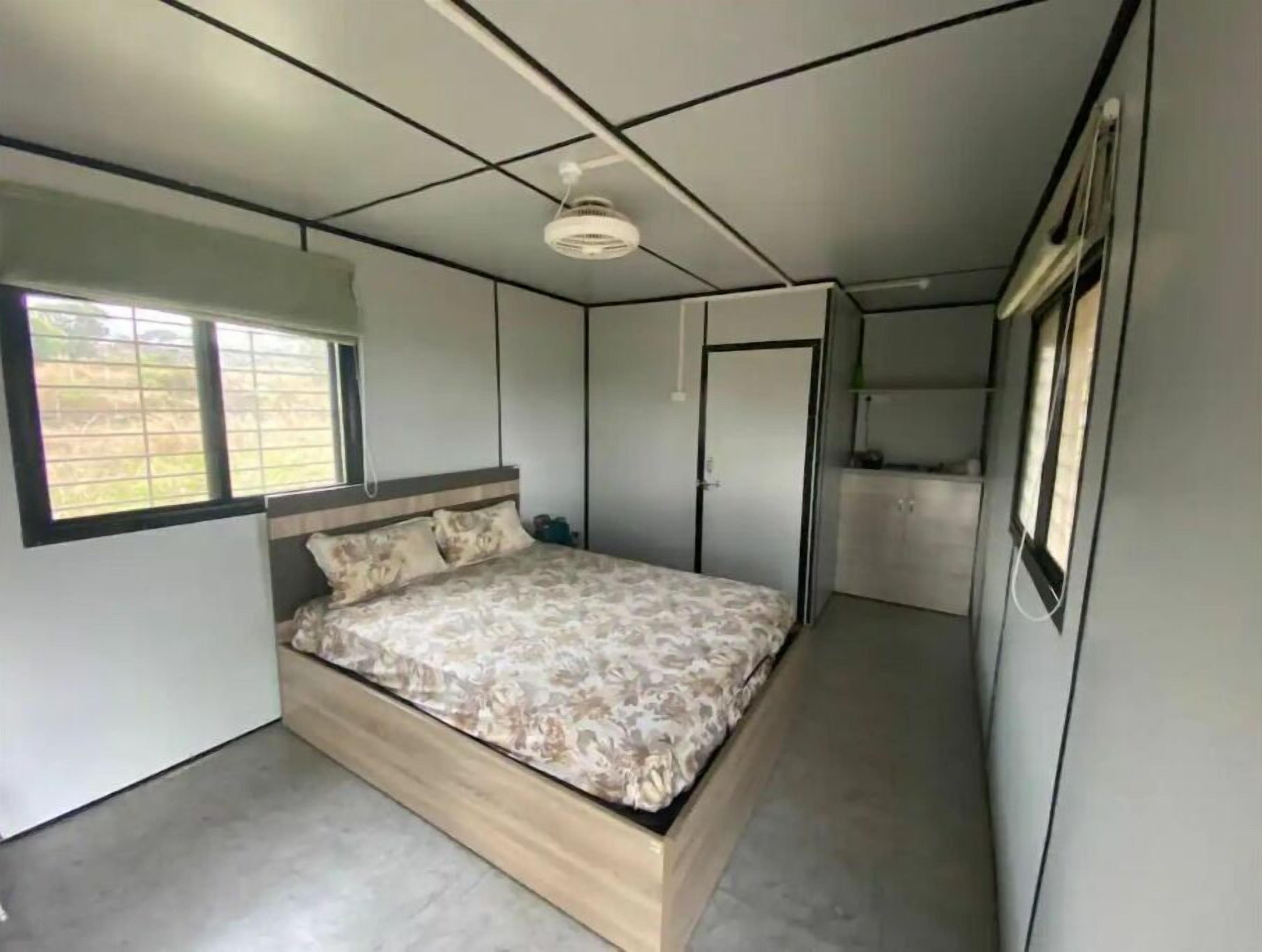 1 quarto, roupa de cama