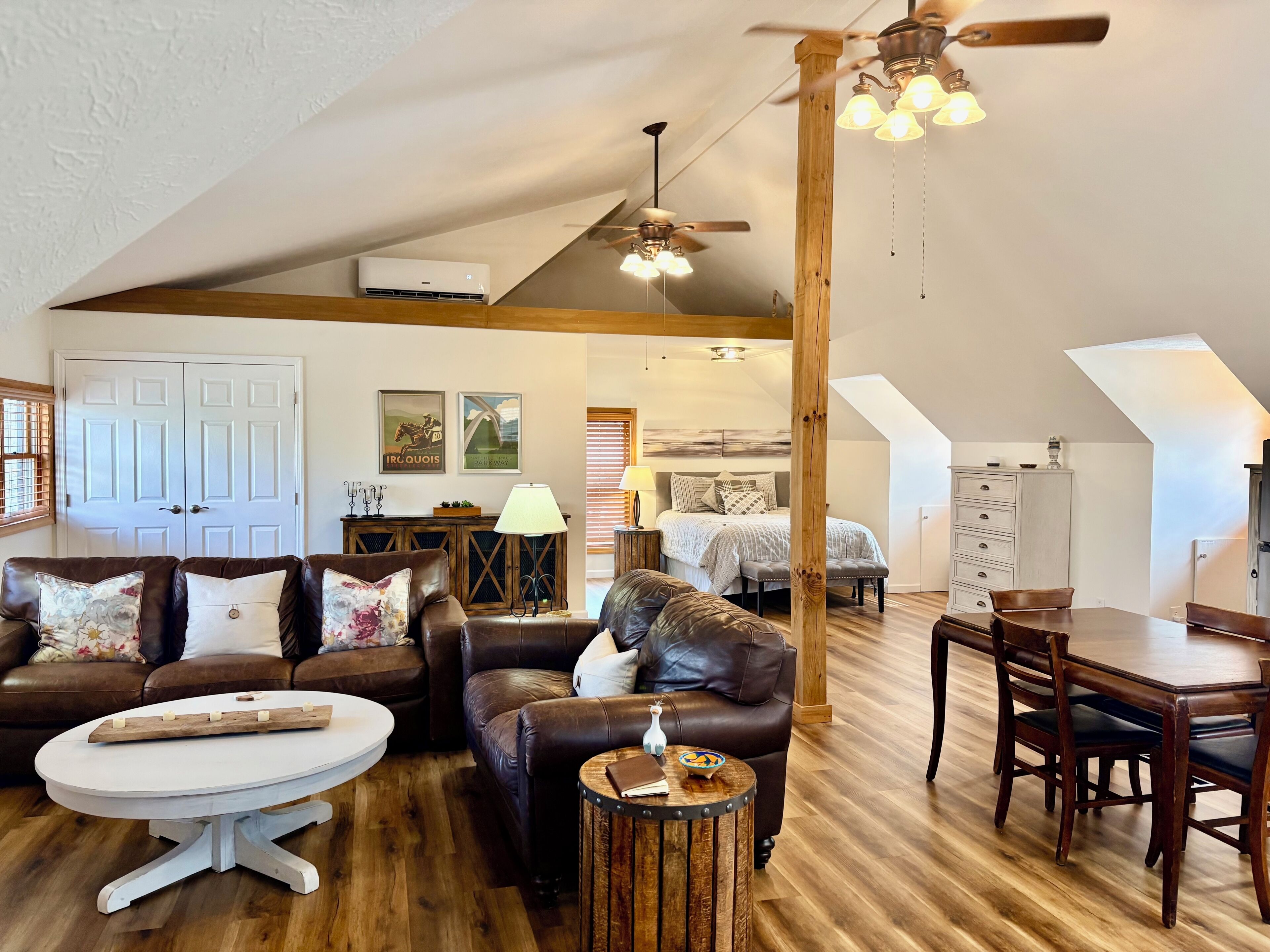 1 多间卧室、熨斗/熨衣板、免费 WiFi、床单