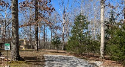 Perfect for Two! Oak Hill in Fairview. 30min from Nashville or Franklin