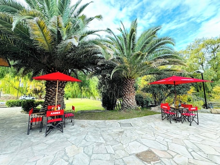 Terrace/patio. HOTEL VALLE GRANDE