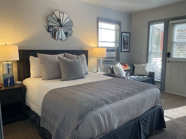 1 bedroom, desk, iron/ironing board, free WiFi