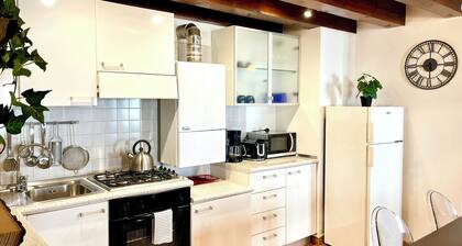 Canal View - PLEASE READ THE DESCRIPTION