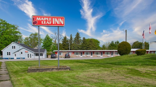 Maple Leaf Inn & Suites