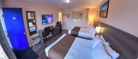 Rom – standard, 2 queensize-senger | Skrivebord, skrivebord for bærbar PC, wi-fi (inkludert) og sengetøy