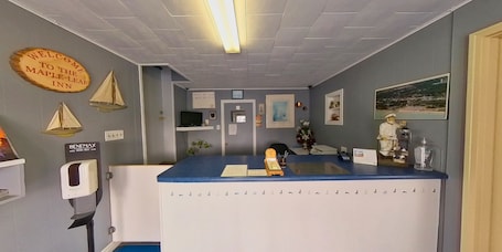 Mostrador para check-in y check-out