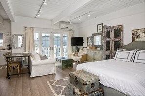 7 Schlafzimmer, Bügeleisen/Bügelbrett, kostenloses WLAN, Bettwäsche