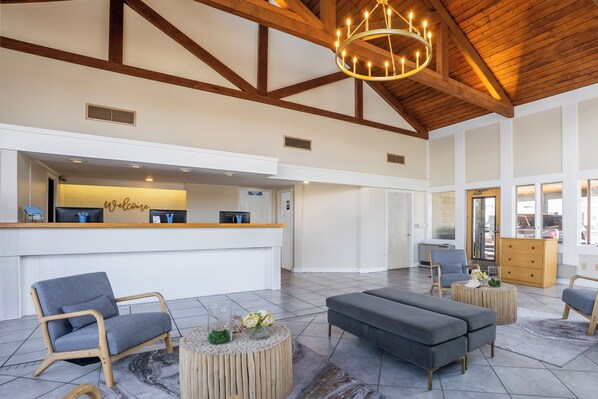 Lobby - The Gull Oceanside Inn & Motel  (Old Orchard Beach)