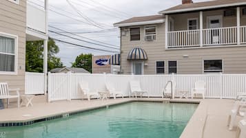 Seasonal outdoor pool