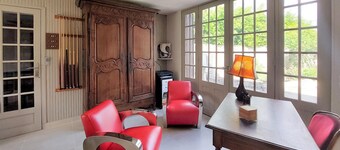 Nice home in étigny with WiFi