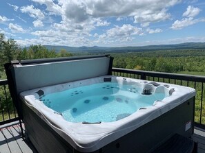 مغطس سبا خارجي