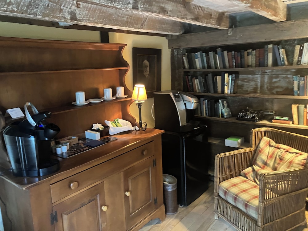 Windham Hill Inn by null