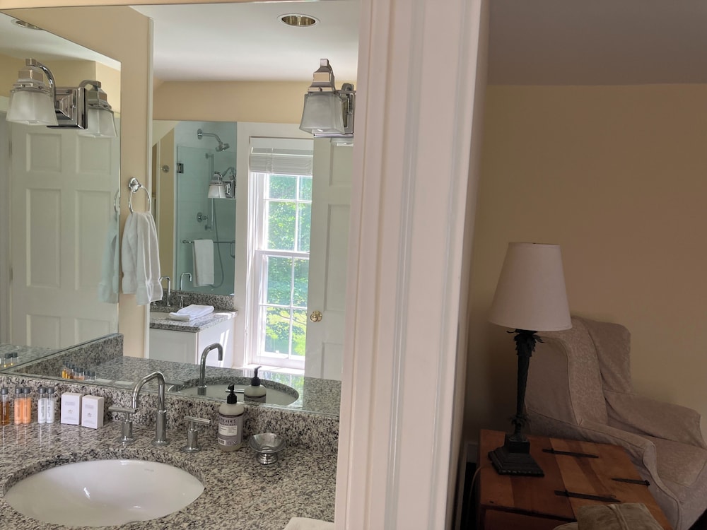 Windham Hill Inn by null