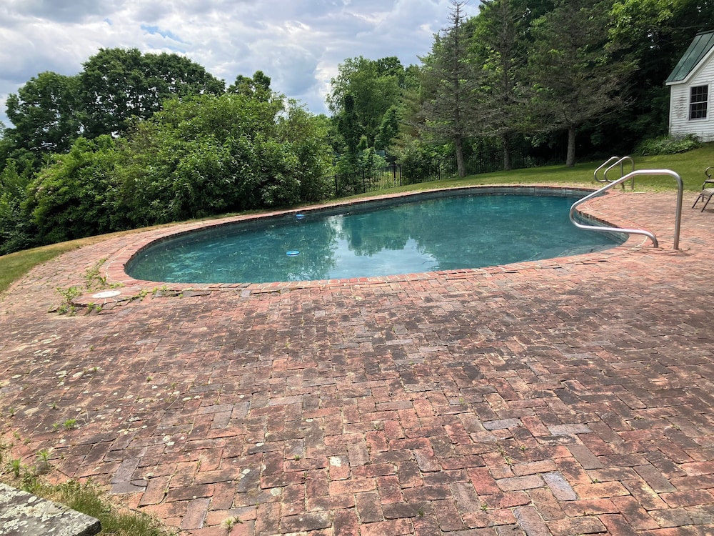 Windham Hill Inn by null