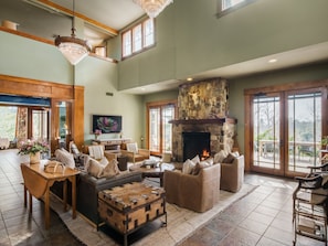 Lobby-Lounge
