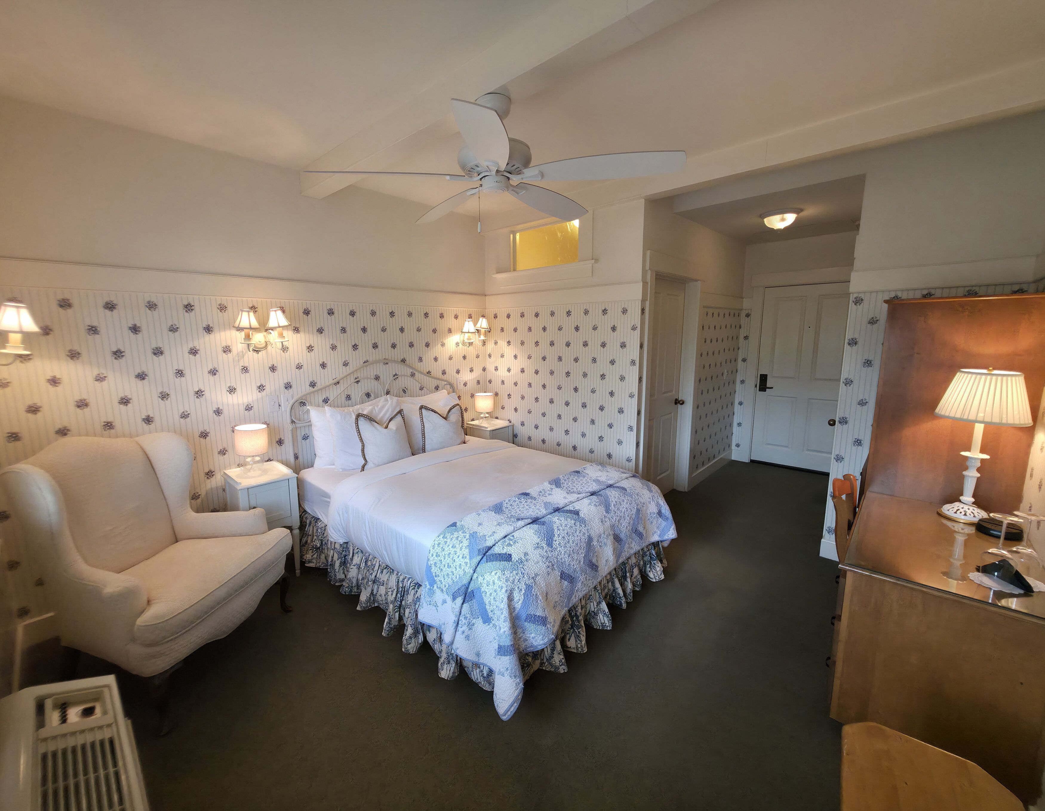 Lodge Room 3 | Free WiFi, bed sheets