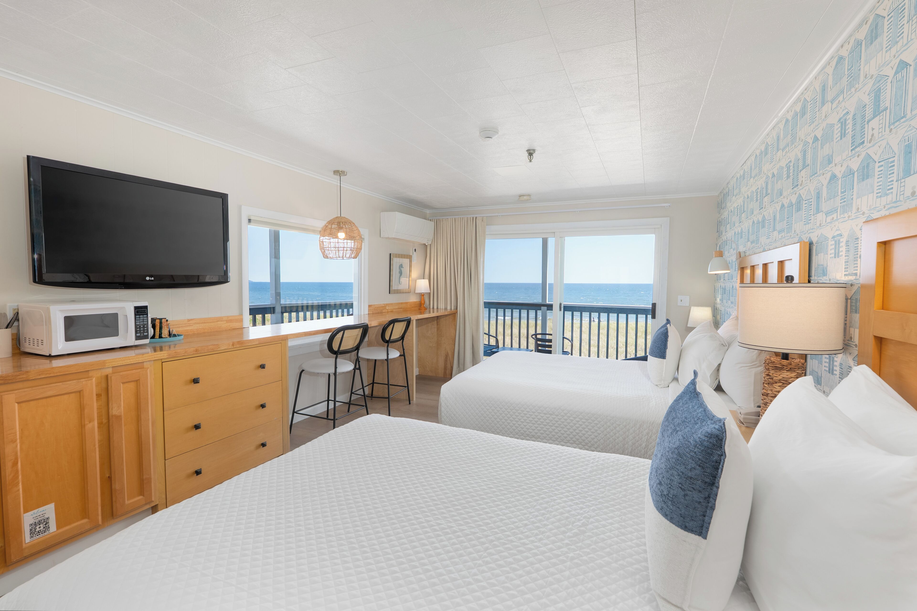 Oceanfront Studio- Two Doubles | In-room safe, iron/ironing board, cribs/infant beds, rollaway beds