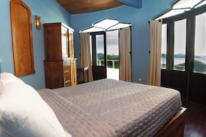 10 bedrooms, free WiFi, bed sheets