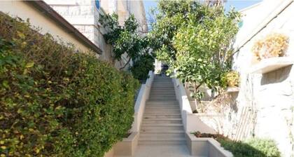 Frane rental unit