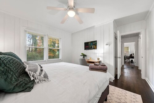 Urban 3 BR Retreat Minutes from DT ATL and Decatur