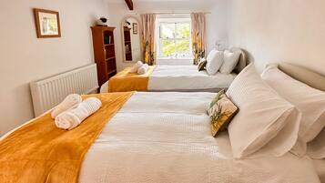 2 soverom, strykejern/-brett, wi-fi (inkludert) og sengetøy