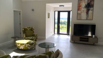 智能電視、壁爐