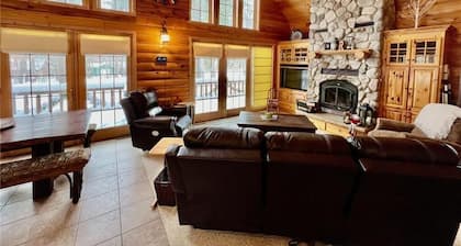 Little Cottage On Prairie - Prairie Lake That Is!!!