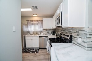 Fridge, microwave, oven, stovetop - Spacious 4BR Work or Play Getaway Close to DT! (Montgomery)