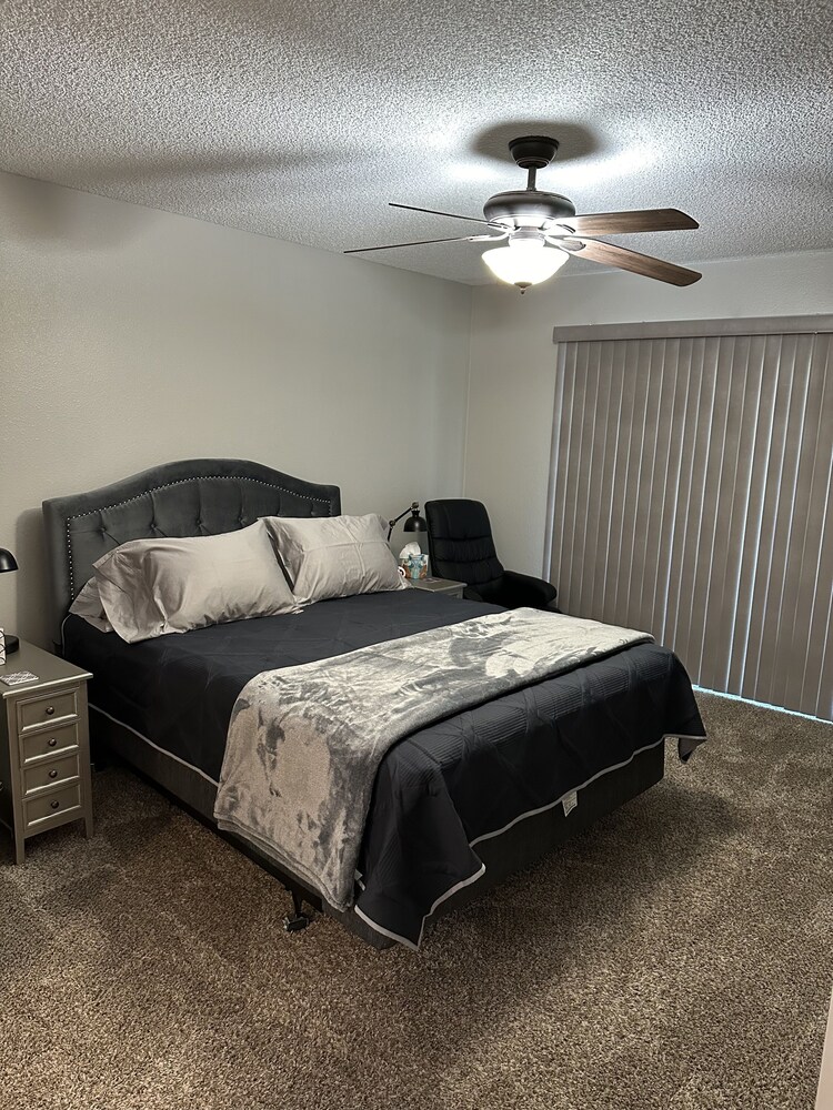 2Bdrm 2Bath condo in 55+ Fountain of the Sun on Fairway 2 of the golf