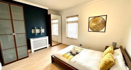 Experience the ultimate relaxation in this charming 3 bedroom in L8 area