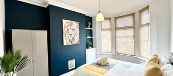 Experience the ultimate relaxation in this charming 3 bedroom in L8 area