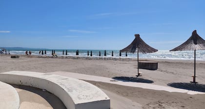 Hotel Nacional Durres