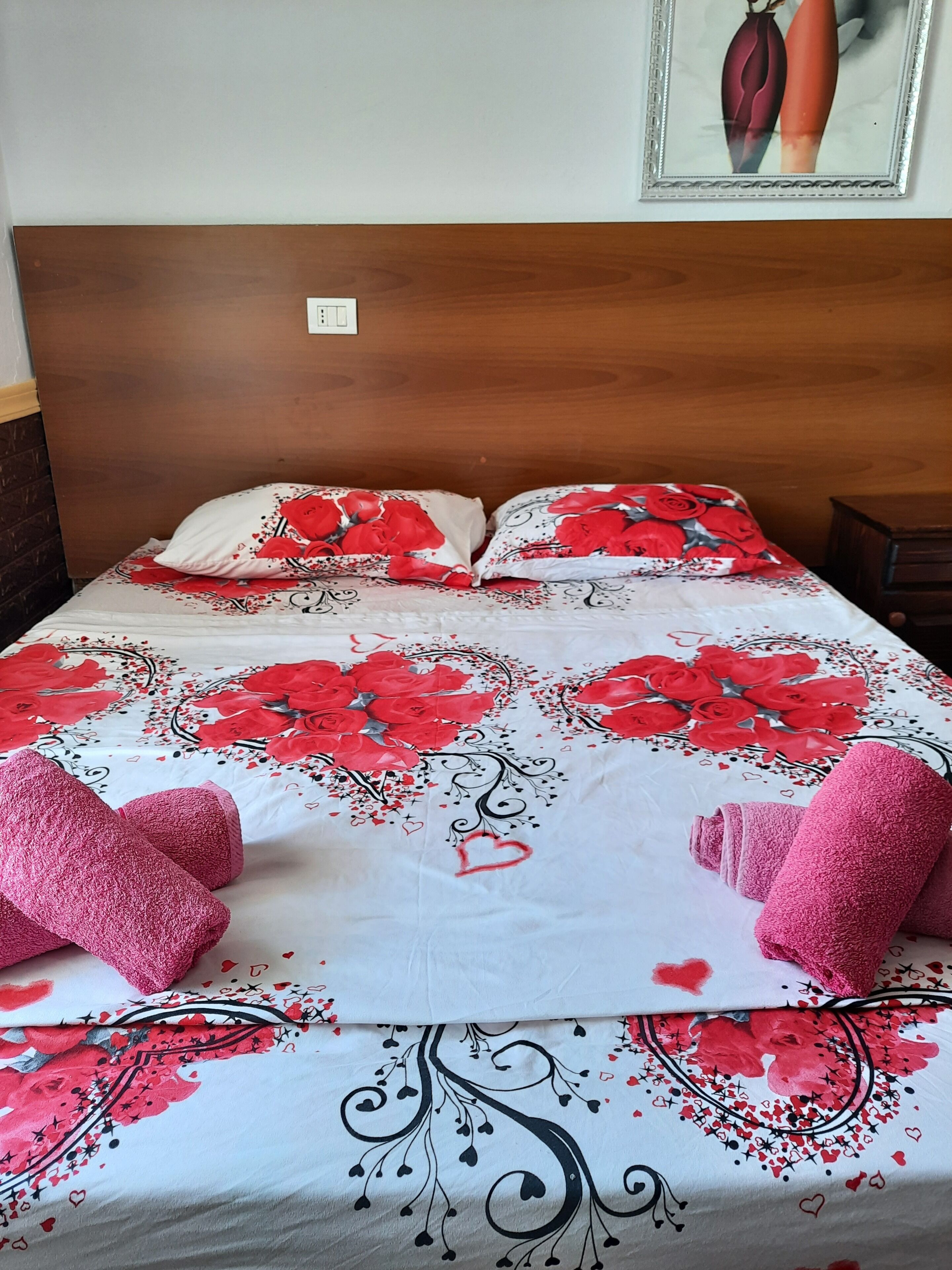 Family Room | 1 bedroom, desk, free WiFi, bed sheets