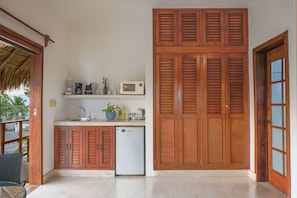 Classic Studio, 1 Double Bed | Wardrobe - Full Equipped Standar Apartments (Tulum)