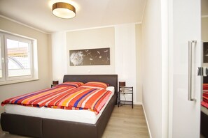 2 bedrooms, desk, iron/ironing board, WiFi - Ferienhaus Windrose - Modernes Haus mit Kamin und Eigener Sauna Sowie Garten - Ferienhaus Windrose (Trent)