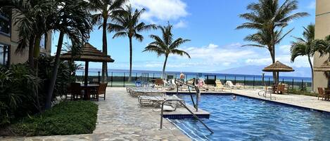 屋外プール、温水プール