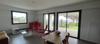 Ground floor villa with private pool