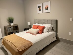 Room - Gardenia GH (Brownsville)