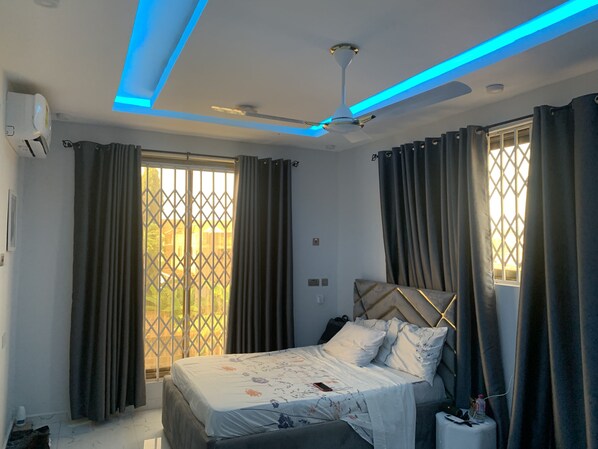 2 bedrooms, WiFi, bed sheets