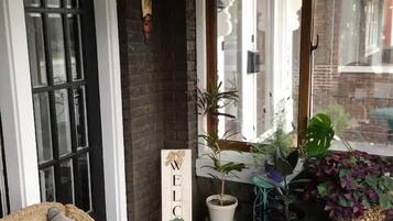 House | Terrace/patio