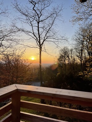 Property grounds - Pets + King Beds + Arcade + App State + Foosball + Fire Pit  (Boone)