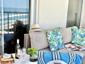 Property grounds - Ocean Views Close to the Heart of Surfers Paradise (Surfers Paradise)