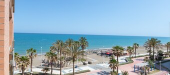 PACIFICO PLAYA - Modern apartment facing the sea in Malaga - Free Wifi