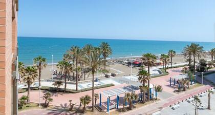 PACIFICO PLAYA – Modernes Apartment mit Meerblick in Malaga – W-Lan gratis.