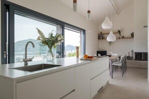 Villa - Villa Orizzonti in Predore (Predore)