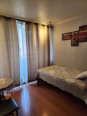 1 bedroom, WiFi, bed sheets