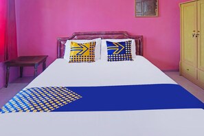 Free WiFi, bed sheets - SPOT ON 91527 As-sakinah Homestay Syariah (Surabaya)